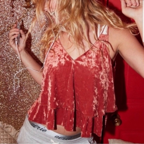 aerie Tops - Aerie Womens Velvet Layered Sleeveless Top